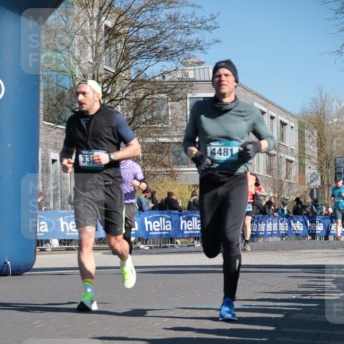 06.04.2025 - 44. Internationalen Wilhelmsburger Insellauf A. Gomolzig http://msf.ph/oto/7574183 06.04.2025 10:41:06 Ziel 3390, 3505, 3635, 4011, 4241, 4481, 4499 meine-sportfotos.de