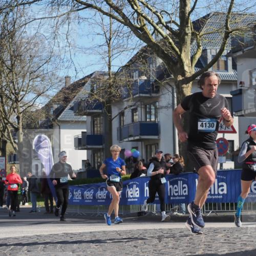 06.04.2025 - 44. Internationalen Wilhelmsburger Insellauf Luisa Fischer http://msf.ph/oto/7574381 06.04.2025 10:42:05 Ziel 3233, 3629, 5065, 4130, 4350 meine-sportfotos.de