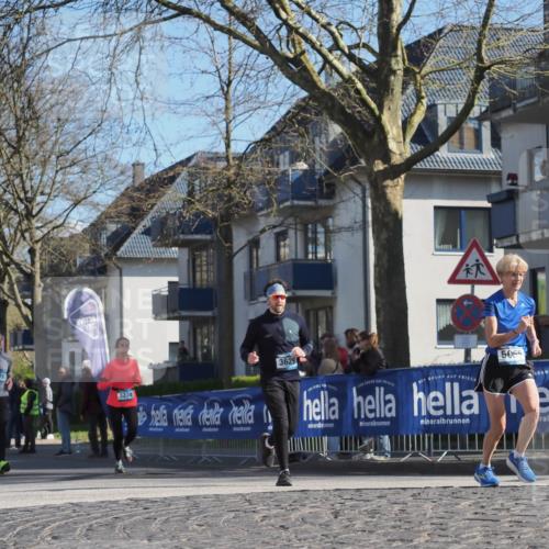 06.04.2025 - 44. Internationalen Wilhelmsburger Insellauf Luisa Fischer http://msf.ph/oto/7574521 06.04.2025 10:42:06 Ziel 3478, 3238, 3629, 5065 meine-sportfotos.de