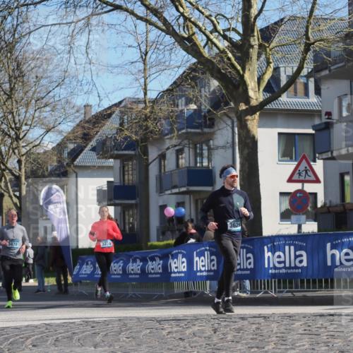 06.04.2025 - 44. Internationalen Wilhelmsburger Insellauf Luisa Fischer http://msf.ph/oto/7574561 06.04.2025 10:42:07 Ziel 3629, 3478, 3238, 2, 50 meine-sportfotos.de