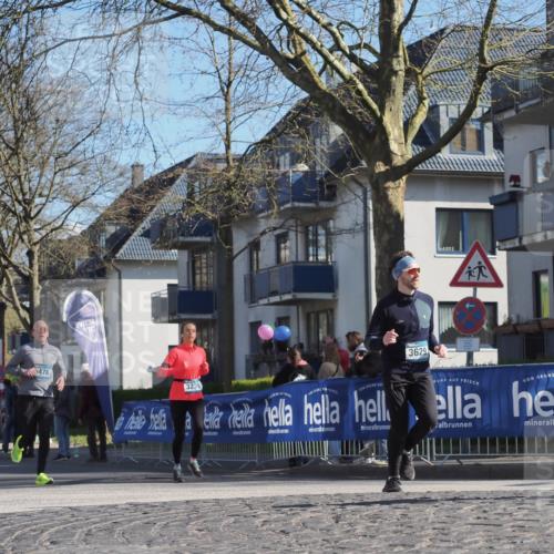 06.04.2025 - 44. Internationalen Wilhelmsburger Insellauf Luisa Fischer http://msf.ph/oto/7574585 06.04.2025 10:42:07 Ziel 478, 3629, 3238 meine-sportfotos.de