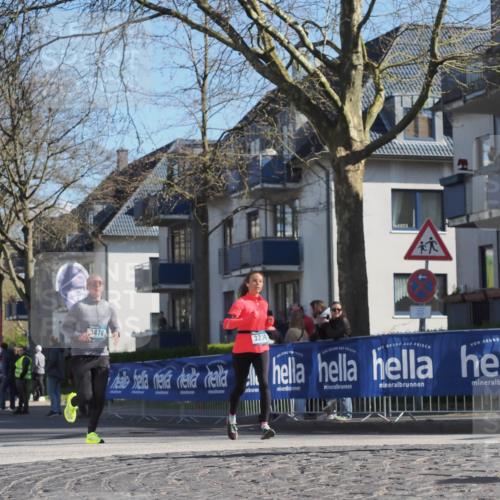 06.04.2025 - 44. Internationalen Wilhelmsburger Insellauf Luisa Fischer http://msf.ph/oto/7574652 06.04.2025 10:42:08 Ziel 3692, 3478, 3238, 3629 meine-sportfotos.de