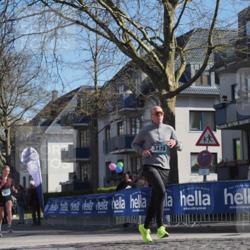 06.04.2025 - 44. Internationalen Wilhelmsburger Insellauf Luisa Fischer http://msf.ph/oto/7574687 06.04.2025 10:42:09 Ziel 3692, 3478 meine-sportfotos.de