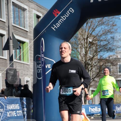 06.04.2025 - 44. Internationalen Wilhelmsburger Insellauf A. Gomolzig http://msf.ph/oto/7574849 06.04.2025 10:39:34 Ziel 3417, 3418, 3756, 3801, 3833, 4067, 5095, 5179 meine-sportfotos.de