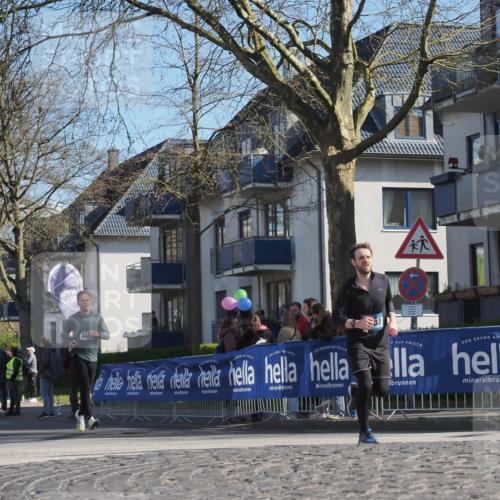 06.04.2025 - 44. Internationalen Wilhelmsburger Insellauf Luisa Fischer http://msf.ph/oto/7574927 06.04.2025 10:42:17 Ziel 03 meine-sportfotos.de