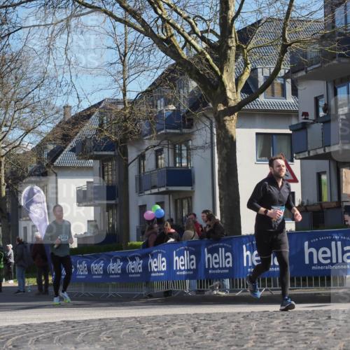 06.04.2025 - 44. Internationalen Wilhelmsburger Insellauf Luisa Fischer http://msf.ph/oto/7574948 06.04.2025 10:42:17 Ziel 4458 meine-sportfotos.de