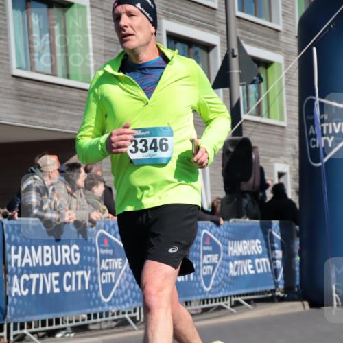 06.04.2025 - 44. Internationalen Wilhelmsburger Insellauf A. Gomolzig http://msf.ph/oto/7575061 06.04.2025 10:38:59 Ziel 3346, 3995 meine-sportfotos.de