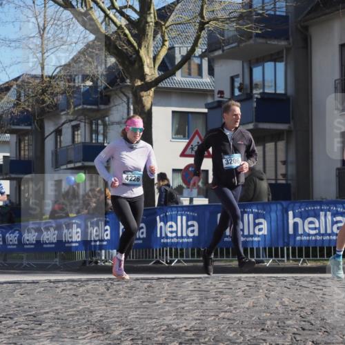 06.04.2025 - 44. Internationalen Wilhelmsburger Insellauf Luisa Fischer http://msf.ph/oto/7575298 06.04.2025 10:37:32 Ziel 4470, 4226, 3206 meine-sportfotos.de