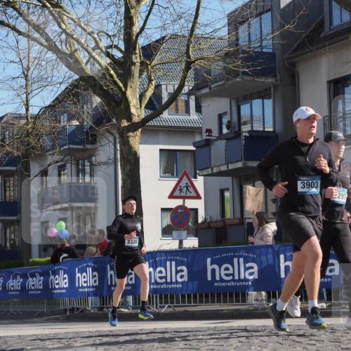 06.04.2025 - 44. Internationalen Wilhelmsburger Insellauf Luisa Fischer http://msf.ph/oto/7575400 06.04.2025 10:42:26 Ziel 3320, 3903, 297, 90 meine-sportfotos.de