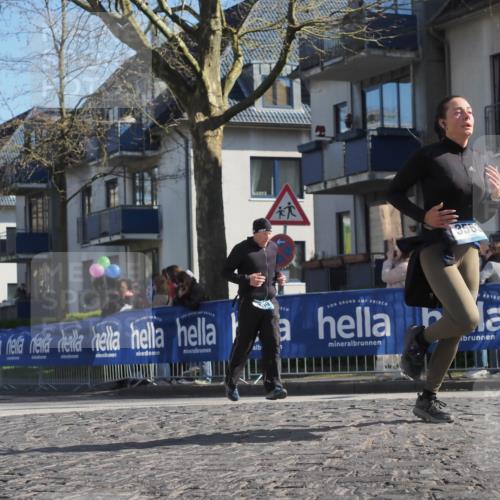 06.04.2025 - 44. Internationalen Wilhelmsburger Insellauf Luisa Fischer http://msf.ph/oto/7575570 06.04.2025 10:42:36 Ziel 356 meine-sportfotos.de