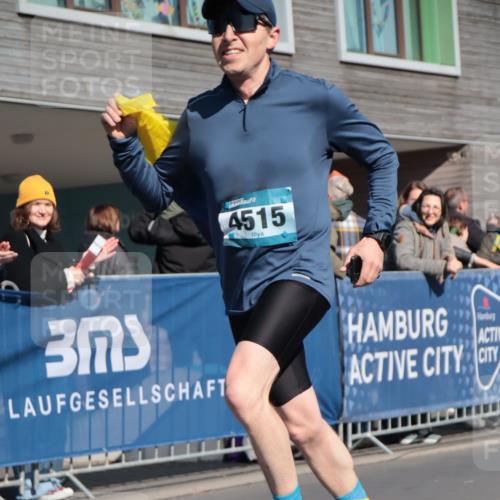 06.04.2025 - 44. Internationalen Wilhelmsburger Insellauf A. Gomolzig http://msf.ph/oto/7575585 06.04.2025 10:37:17 Ziel 3174, 4515 meine-sportfotos.de