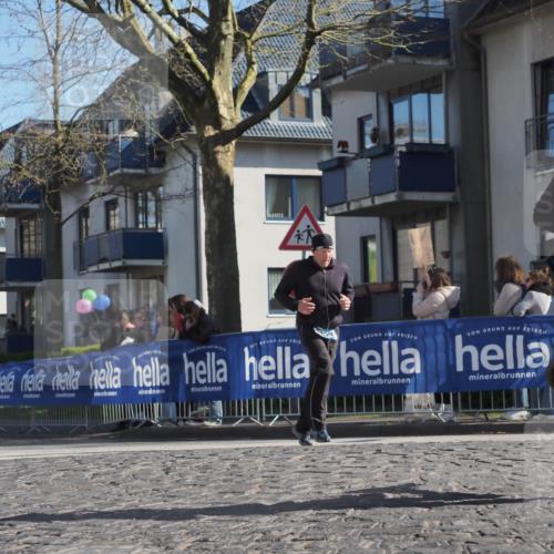 06.04.2025 - 44. Internationalen Wilhelmsburger Insellauf Luisa Fischer http://msf.ph/oto/7575592 06.04.2025 10:42:37 Ziel 356 meine-sportfotos.de