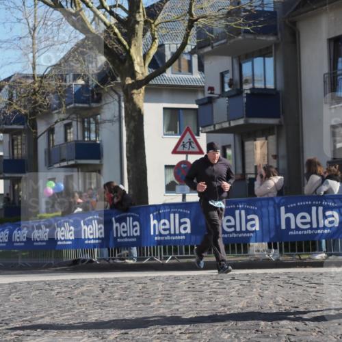 06.04.2025 - 44. Internationalen Wilhelmsburger Insellauf Luisa Fischer http://msf.ph/oto/7575600 06.04.2025 10:42:37 Ziel 506 meine-sportfotos.de
