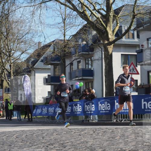 06.04.2025 - 44. Internationalen Wilhelmsburger Insellauf Luisa Fischer http://msf.ph/oto/7575685 06.04.2025 10:37:46 Ziel 3171, 3076 meine-sportfotos.de