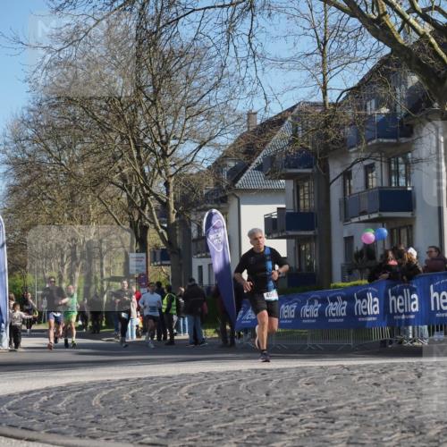 06.04.2025 - 44. Internationalen Wilhelmsburger Insellauf Luisa Fischer http://msf.ph/oto/7575740 06.04.2025 10:37:53 Ziel 4507 meine-sportfotos.de