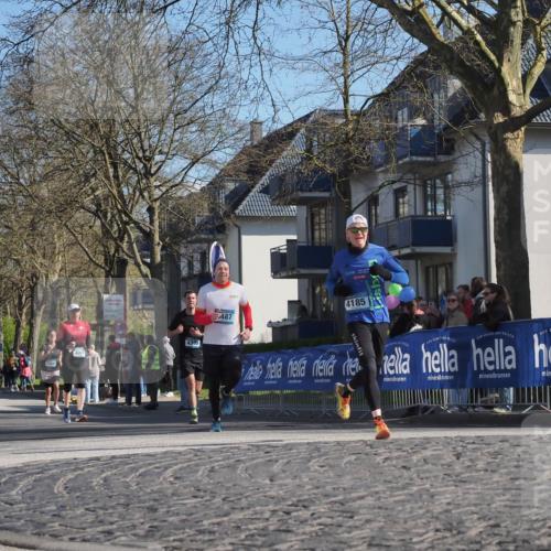 06.04.2025 - 44. Internationalen Wilhelmsburger Insellauf Luisa Fischer http://msf.ph/oto/7575766 06.04.2025 10:42:41 Ziel 3324, 4002, 4399, 487, 4185 meine-sportfotos.de