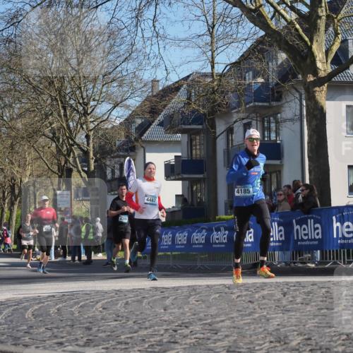 06.04.2025 - 44. Internationalen Wilhelmsburger Insellauf Luisa Fischer http://msf.ph/oto/7575786 06.04.2025 10:42:42 Ziel 4399, 4487, 4185 meine-sportfotos.de