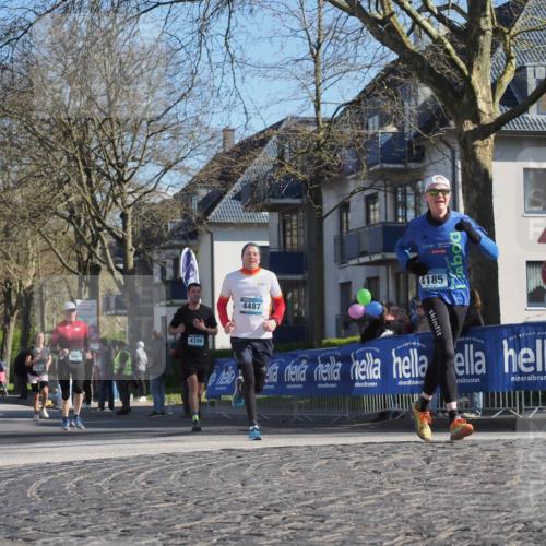 06.04.2025 - 44. Internationalen Wilhelmsburger Insellauf Luisa Fischer http://msf.ph/oto/7575819 06.04.2025 10:42:42 Ziel 3324, 4002, 4399, 4185, 4487 meine-sportfotos.de