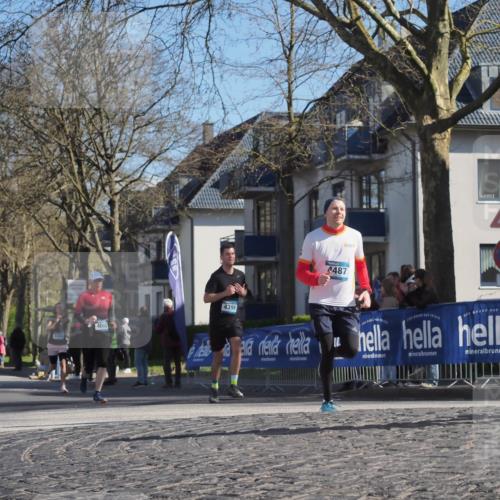 06.04.2025 - 44. Internationalen Wilhelmsburger Insellauf Luisa Fischer http://msf.ph/oto/7575835 06.04.2025 10:42:43 Ziel 4399, 3324, 4002, 1041, 4487, 10 meine-sportfotos.de