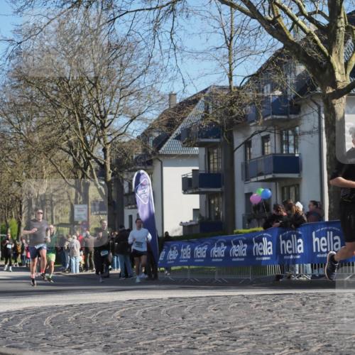 06.04.2025 - 44. Internationalen Wilhelmsburger Insellauf Luisa Fischer http://msf.ph/oto/7575877 06.04.2025 10:37:55 Ziel 3921 meine-sportfotos.de