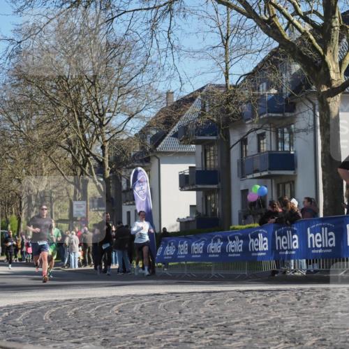 06.04.2025 - 44. Internationalen Wilhelmsburger Insellauf Luisa Fischer http://msf.ph/oto/7575888 06.04.2025 10:37:55 Ziel 43, 3921, 4507 meine-sportfotos.de