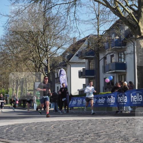 06.04.2025 - 44. Internationalen Wilhelmsburger Insellauf Luisa Fischer http://msf.ph/oto/7576000 06.04.2025 10:37:56 Ziel 4303, 3921, 3654 meine-sportfotos.de