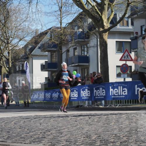 06.04.2025 - 44. Internationalen Wilhelmsburger Insellauf Luisa Fischer http://msf.ph/oto/7576012 06.04.2025 10:42:53 Ziel 743, 3927 meine-sportfotos.de