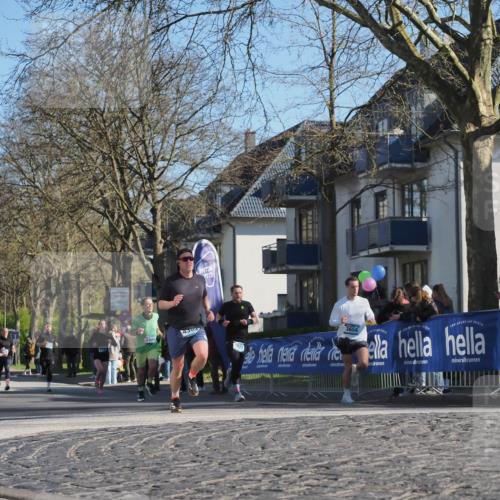 06.04.2025 - 44. Internationalen Wilhelmsburger Insellauf Luisa Fischer http://msf.ph/oto/7576043 06.04.2025 10:37:57 Ziel 3840, 4303, 3921, 3654 meine-sportfotos.de
