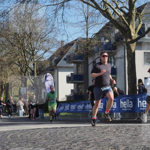 06.04.2025 - 44. Internationalen Wilhelmsburger Insellauf Luisa Fischer http://msf.ph/oto/7576098 06.04.2025 10:37:58 Ziel 3, 13, 3840, 4303, 3654 meine-sportfotos.de