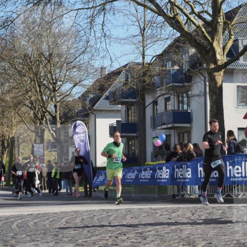 06.04.2025 - 44. Internationalen Wilhelmsburger Insellauf Luisa Fischer http://msf.ph/oto/7576173 06.04.2025 10:37:59 Ziel 4278, 4279, 329, 4290, 3840 meine-sportfotos.de