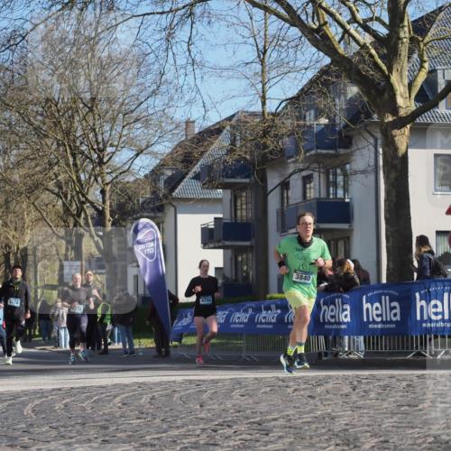 06.04.2025 - 44. Internationalen Wilhelmsburger Insellauf Luisa Fischer http://msf.ph/oto/7576249 06.04.2025 10:38:00 Ziel 4278, 4279, 4290, 3840 meine-sportfotos.de