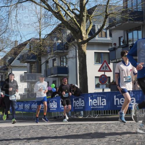 06.04.2025 - 44. Internationalen Wilhelmsburger Insellauf Luisa Fischer http://msf.ph/oto/7576346 06.04.2025 10:42:59 Ziel 3466, 3484, 3512, 4181, 3532 meine-sportfotos.de