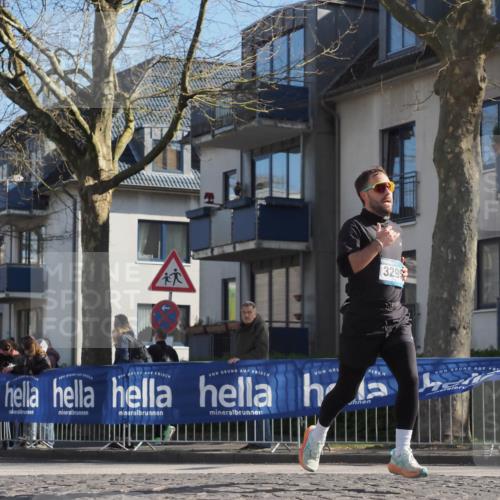 06.04.2025 - 44. Internationalen Wilhelmsburger Insellauf Luisa Fischer http://msf.ph/oto/7576412 06.04.2025 10:38:05 Ziel 3295 meine-sportfotos.de