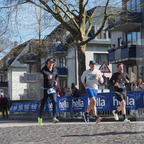06.04.2025 - 44. Internationalen Wilhelmsburger Insellauf Luisa Fischer http://msf.ph/oto/7576455 06.04.2025 10:43:00 Ziel 3466, 3484, 3532 meine-sportfotos.de