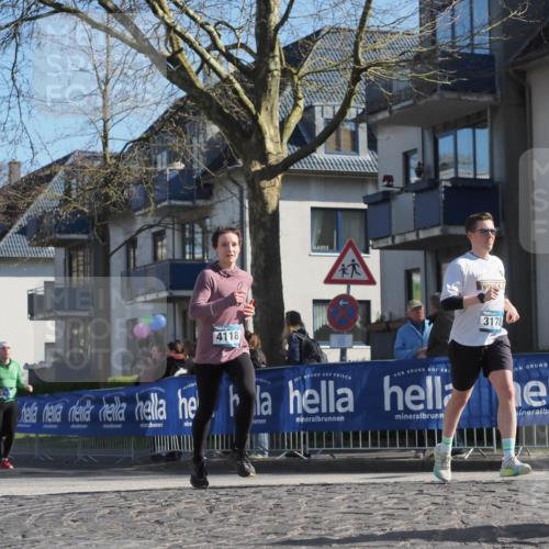 06.04.2025 - 44. Internationalen Wilhelmsburger Insellauf Luisa Fischer http://msf.ph/oto/7576641 06.04.2025 10:38:18 Ziel 4118, 3178 meine-sportfotos.de