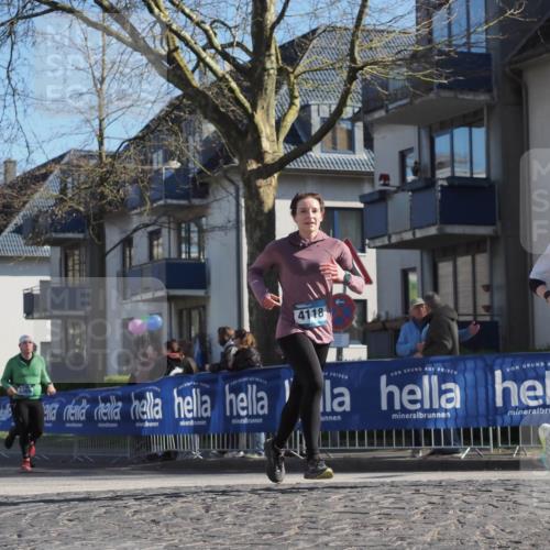 06.04.2025 - 44. Internationalen Wilhelmsburger Insellauf Luisa Fischer http://msf.ph/oto/7576673 06.04.2025 10:38:18 Ziel 4118, 3178 meine-sportfotos.de