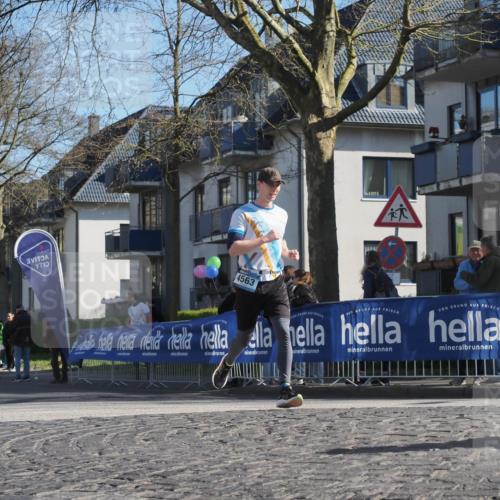 06.04.2025 - 44. Internationalen Wilhelmsburger Insellauf Luisa Fischer http://msf.ph/oto/7576847 06.04.2025 10:38:22 Ziel 4563 meine-sportfotos.de
