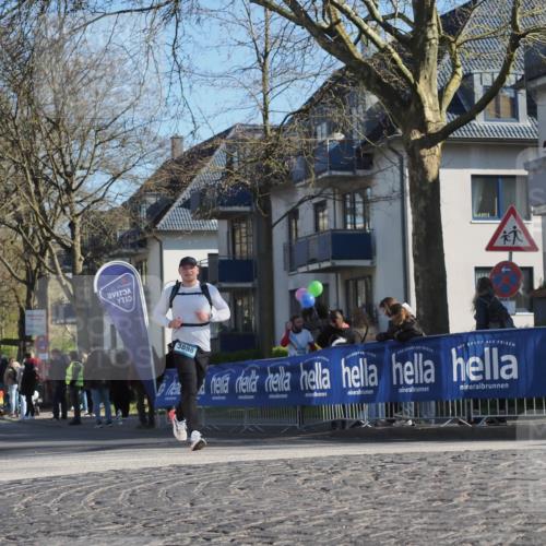 06.04.2025 - 44. Internationalen Wilhelmsburger Insellauf Luisa Fischer http://msf.ph/oto/7576972 06.04.2025 10:38:26 Ziel 3898 meine-sportfotos.de