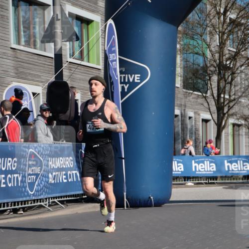 06.04.2025 - 44. Internationalen Wilhelmsburger Insellauf A. Gomolzig http://msf.ph/oto/7577025 06.04.2025 10:31:53 Ziel 3413, 3962, 4057, 4223, 4271, 4484, 4497 meine-sportfotos.de