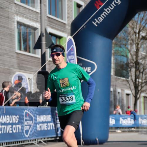 06.04.2025 - 44. Internationalen Wilhelmsburger Insellauf A. Gomolzig http://msf.ph/oto/7577183 06.04.2025 10:31:38 Ziel 3019, 3338 meine-sportfotos.de