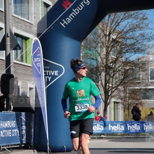 06.04.2025 - 44. Internationalen Wilhelmsburger Insellauf A. Gomolzig http://msf.ph/oto/7577197 06.04.2025 10:31:38 Ziel 3019, 3338 meine-sportfotos.de