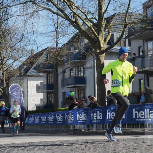 06.04.2025 - 44. Internationalen Wilhelmsburger Insellauf Luisa Fischer http://msf.ph/oto/7577247 06.04.2025 10:38:36 Ziel 5008, 5143 meine-sportfotos.de