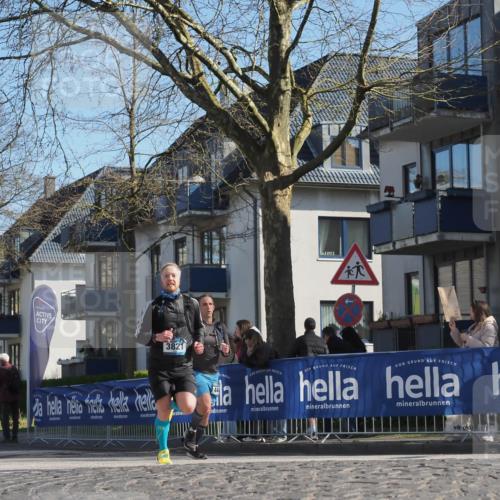 06.04.2025 - 44. Internationalen Wilhelmsburger Insellauf Luisa Fischer http://msf.ph/oto/7577319 06.04.2025 10:43:23 Ziel 3924, 3821 meine-sportfotos.de