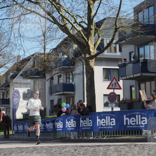 06.04.2025 - 44. Internationalen Wilhelmsburger Insellauf Luisa Fischer http://msf.ph/oto/7577489 06.04.2025 10:43:25 Ziel 735 meine-sportfotos.de