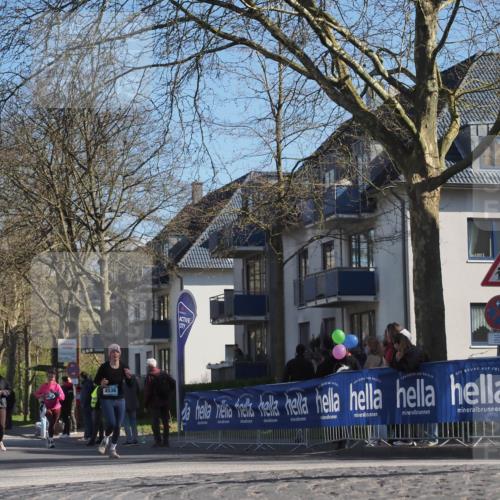 06.04.2025 - 44. Internationalen Wilhelmsburger Insellauf Luisa Fischer http://msf.ph/oto/7577612 06.04.2025 10:43:28 Ziel 338, 4475, 4536 meine-sportfotos.de