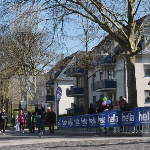 06.04.2025 - 44. Internationalen Wilhelmsburger Insellauf Luisa Fischer http://msf.ph/oto/7577632 06.04.2025 10:43:28 Ziel 4536 meine-sportfotos.de