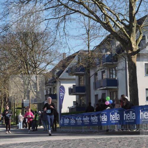06.04.2025 - 44. Internationalen Wilhelmsburger Insellauf Luisa Fischer http://msf.ph/oto/7577675 06.04.2025 10:43:28 Ziel 4536 meine-sportfotos.de