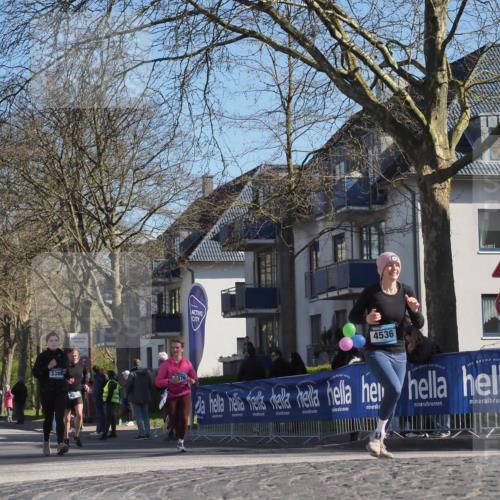 06.04.2025 - 44. Internationalen Wilhelmsburger Insellauf Luisa Fischer http://msf.ph/oto/7577863 06.04.2025 10:43:31 Ziel 3380, 4502, 476, 4536 meine-sportfotos.de