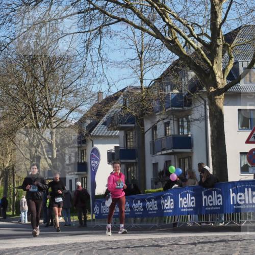06.04.2025 - 44. Internationalen Wilhelmsburger Insellauf Luisa Fischer http://msf.ph/oto/7577954 06.04.2025 10:43:32 Ziel 3380, 4502, 4476 meine-sportfotos.de