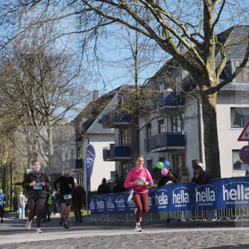 06.04.2025 - 44. Internationalen Wilhelmsburger Insellauf Luisa Fischer http://msf.ph/oto/7577998 06.04.2025 10:43:32 Ziel 3380, 4502 meine-sportfotos.de